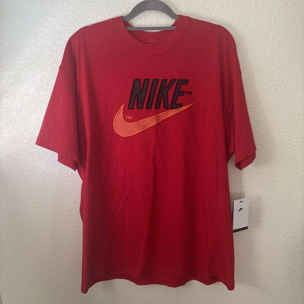 Nike Sportswear Trend Max 90 Futura Tee Shirt DM6373-657 Size XL Red / Black